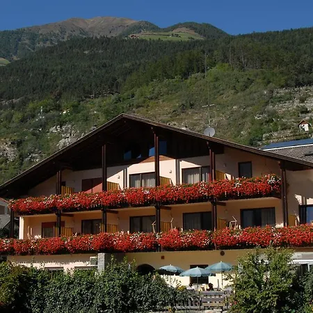 Otel Anna 3*