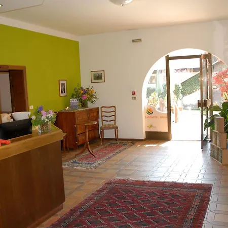Otel Anna 3*